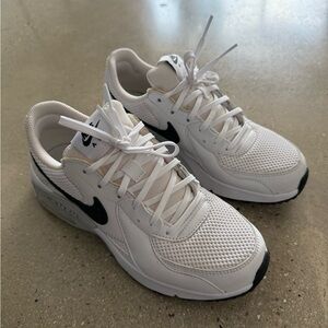 Nike Air Max White and Black Sneakers